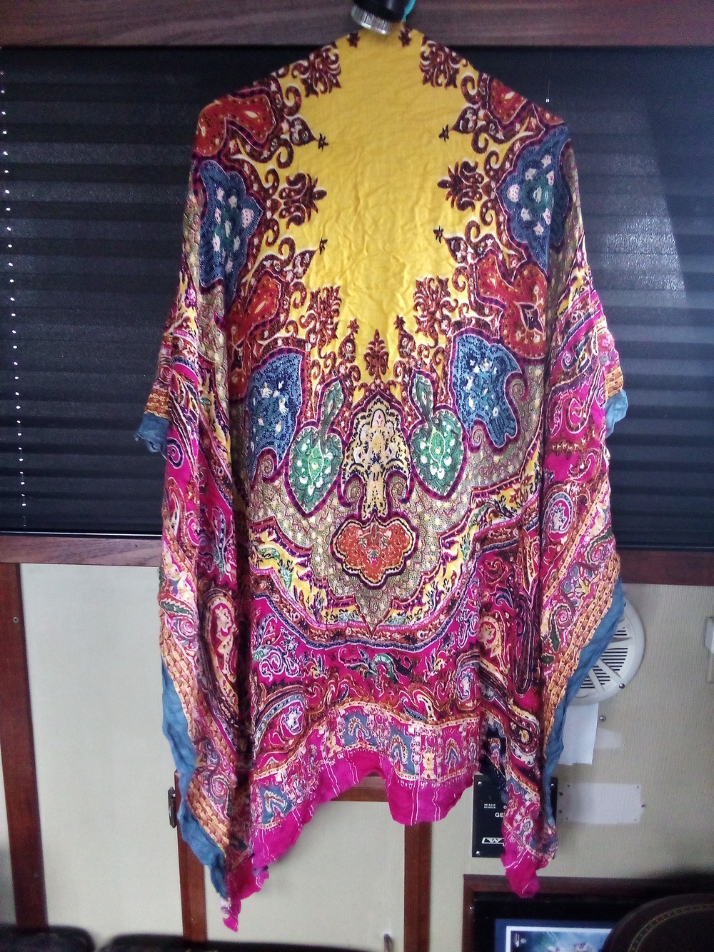 SAACHI Multicolor Paisley Silk-Blend Shawl with Yellow Center